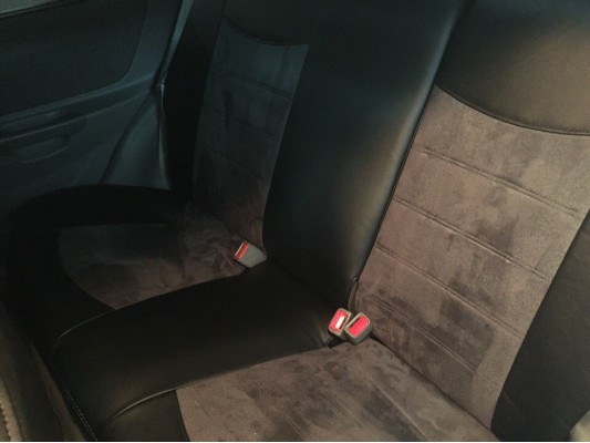 Авточехлы на Hyundai Accent Авточехлы на Hyundai Accent