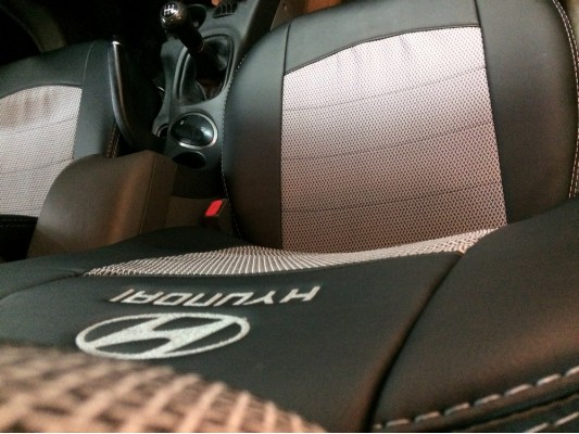 Авточехлы на Hyundai Santa Fe Classic Авточехлы на Hyundai Santa Fe Classic