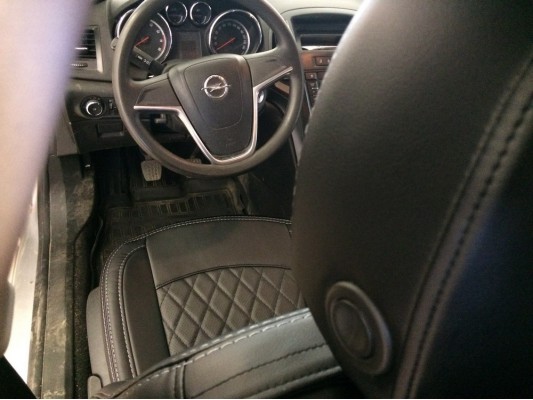 Авточехлы на Opel Astra J Авточехлы на Opel Astra J