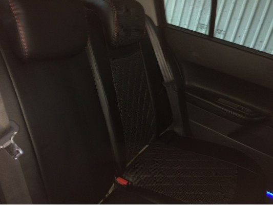 Авточехлы на Renault Megan 2 SD Авточехлы на Renault Megan 2 SD