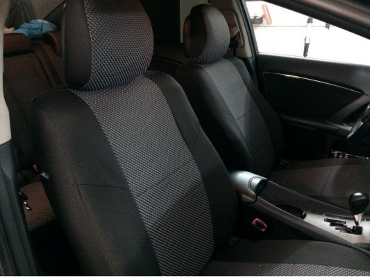Авточехлы на Toyota Avensis T27 Авточехлы на Toyota Avensis T27
