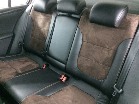 Каркасные авточехлы на Volkswagen Jetta Каркасные авточехлы на Volkswagen Jetta